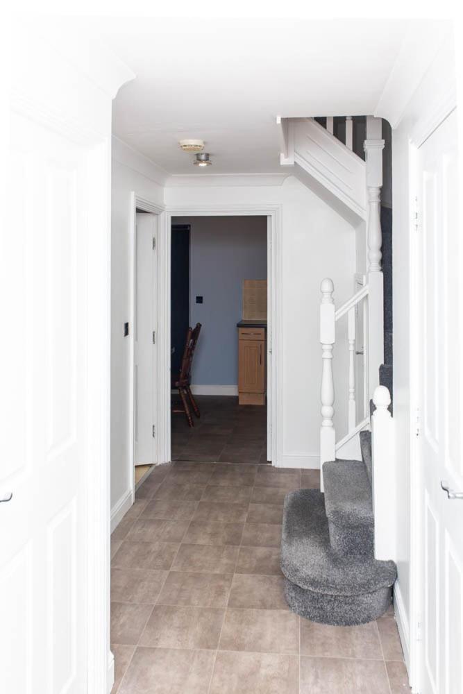 Amethyst Drive Apartment Ситингбърн Екстериор снимка